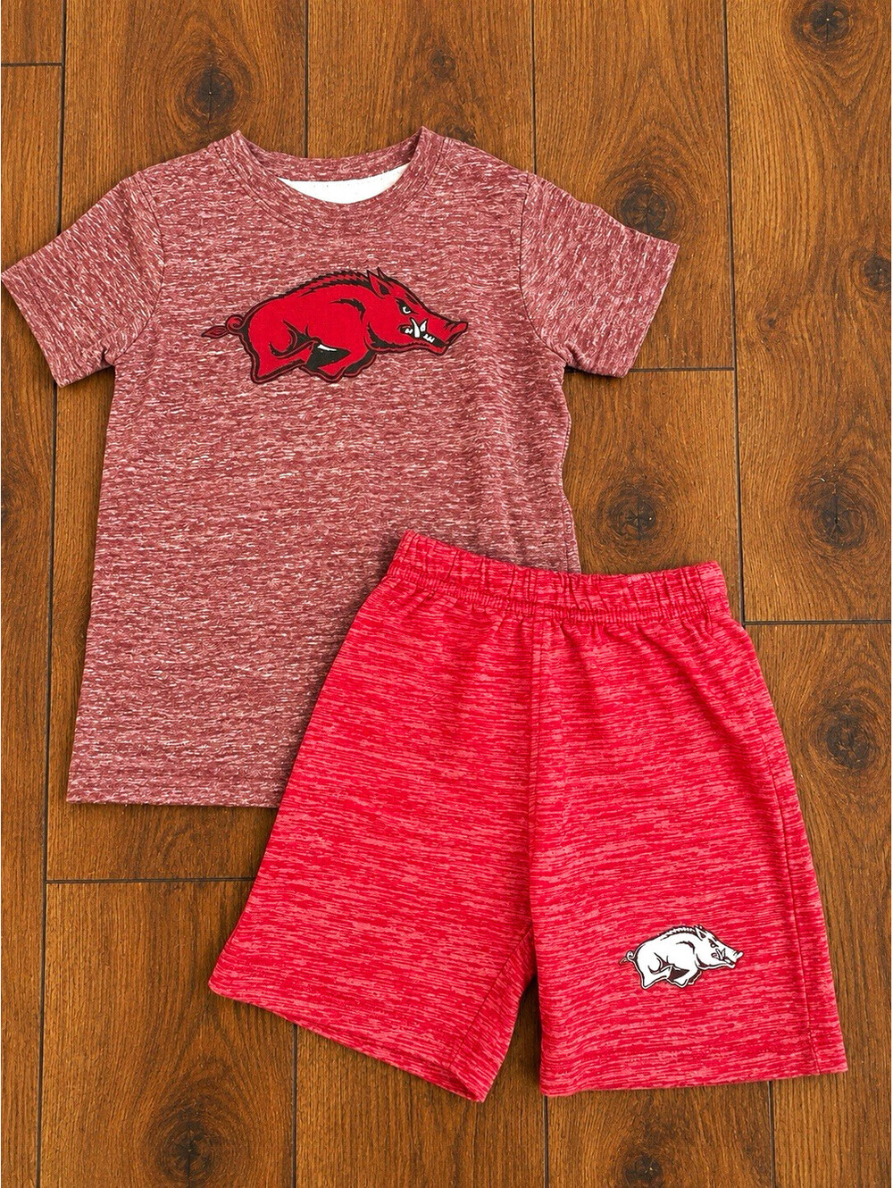 Boys 2-Piece T-Shirt & Shorts Set Red Razorback Logo size 12months